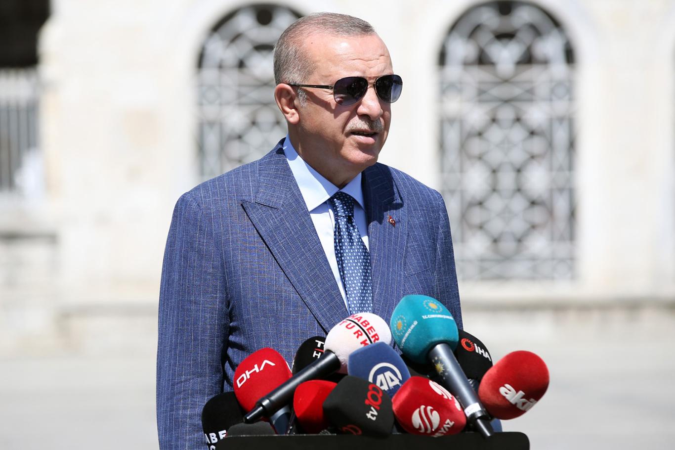 Cumhurbaşkanı Erdoğan: "Abu Dabi'deki büyükelçimizi geri çekebiliriz"